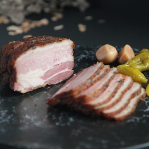 Бекон горячего копчения по-карибски