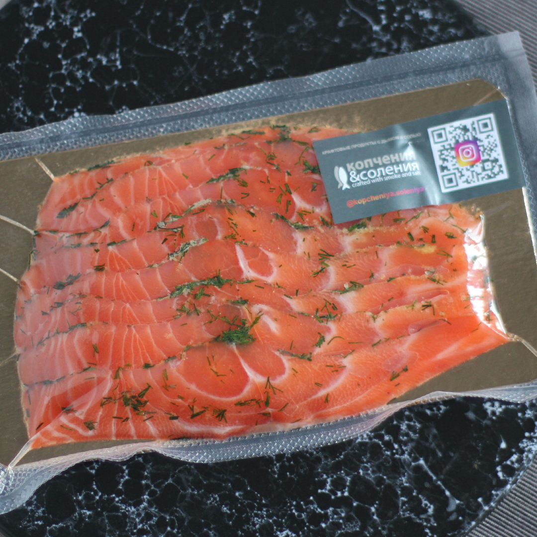 Лосось гравлакс малосольный с укропом нарезка Лосось слабой соли гравлакс