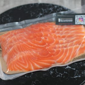 Лосось атлантический слабой соли, нарезка