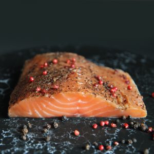 Лосось фирменного посола для джентльменов, филе на коже