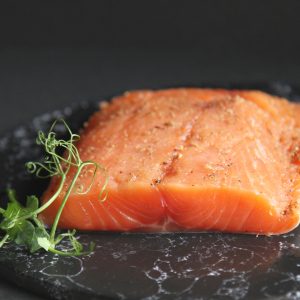 Лосось слабой соли в восточном стиле, филе на коже